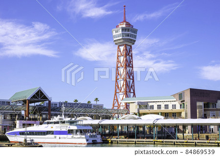 Hakata Port Tower Symbol Hakata Port Tower (Hakata-ku, Fukuoka City) 84869539
