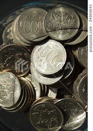 500 yen coin savings image 500 yen coin savings image 84869643
