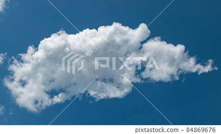 blue sky with cloud closeup blue sky with cloud closeup 84869676