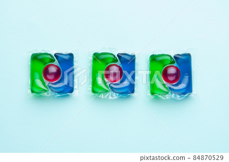 Three water-soluble capsules for laundry or dishwasher 84870529