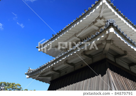 琴平宮神社正門前的鼓樓 84870791