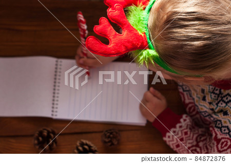Dear Santa letter, Christmas card. Childhood dreams about gifts. New year concept. Dear Santa letter, Christmas card. Childhood dreams about gifts. New year concept. 84872876