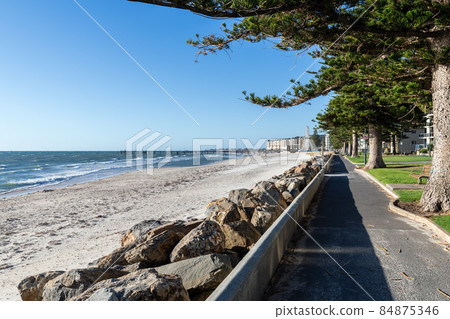 Glenelg Beach Esplanade on a bright summer day Glenelg Beach Esplanade on a bright summer day 84875346