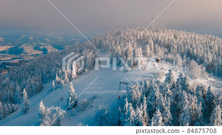 aerial view of trostyan mountain ukraine carpathian range aerial view of trostyan mountain ukraine carpathian range 84875708
