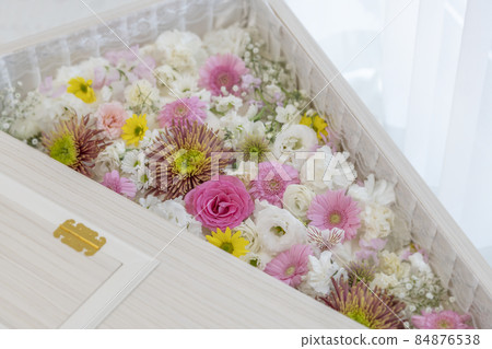 葬禮花案送別花形象 84876538