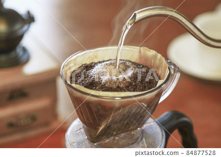 咖啡 咖啡 滴漏咖啡 咖啡 咖啡 滴漏咖啡 84877528