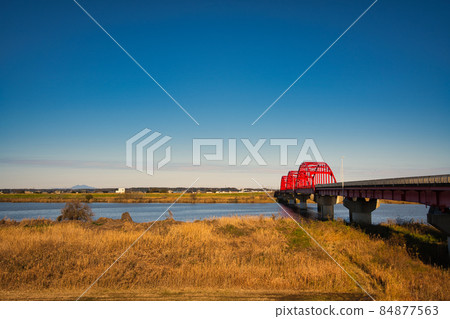 草甸和神崎大橋 84877563