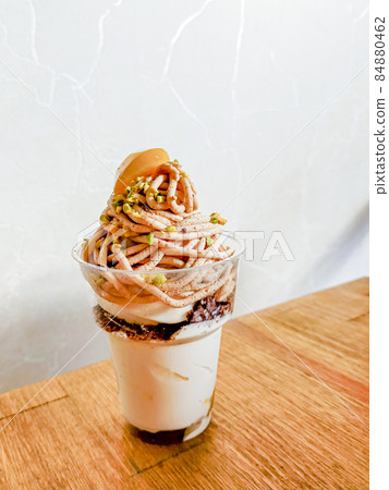甜點 秋季 Mont Blanc Parfait 84880462