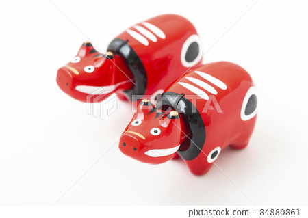 紅色包包白色背景 紅色包包白色背景 84880861