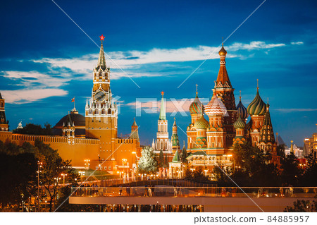 Panoramic view of Moscow landmark during sunset from Zaryadye Park Panoramic view of Moscow landmark during sunset from Zaryadye Park 84885957