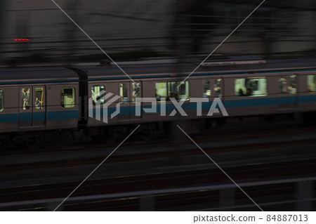 京濱東北根岸線大船~戶塚之間 京濱東北根岸線大船~戶塚之間 84887013