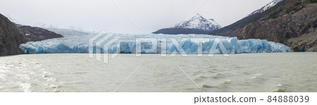 Panoramic picture of glacier grey in the Torres del Paine national park in Patagonia Panoramic picture of glacier grey in the Torres del Paine national park in Patagonia 84888039