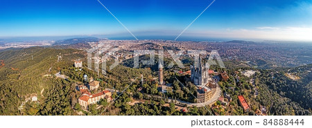 Drone panorama over Catalan metropolis Barcelona taken from Tibidabo direction during the day Drone panorama over Catalan metropolis Barcelona taken from Tibidabo direction during the day 84888444