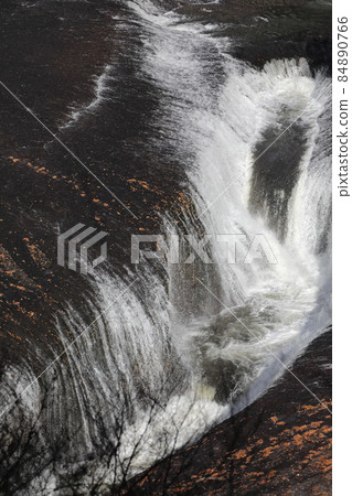 Fukiwari Waterfall Autumn leaves Fukiwari Waterfall Autumn leaves 84890766