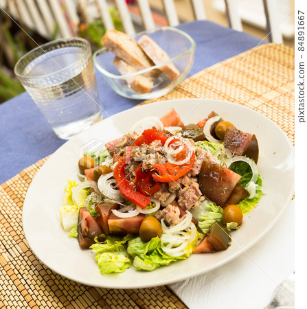 mediterranean vegetable salad with tuna mediterranean vegetable salad with tuna 84891667