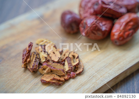 Natsume image 84892130