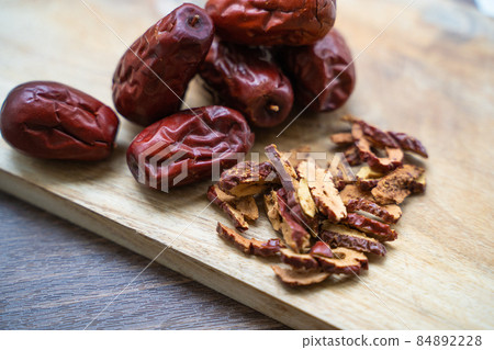 夏目形象 84892228