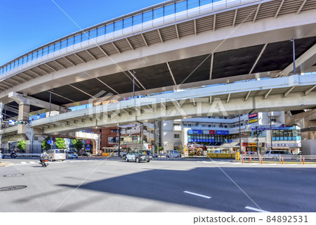 東京三軒茶屋世田谷的城市景觀 東京三軒茶屋世田谷的城市景觀 84892531
