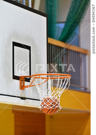 Basketball image 84894167