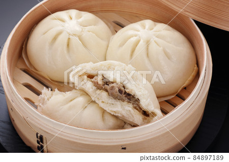 Meat Bun  84897189