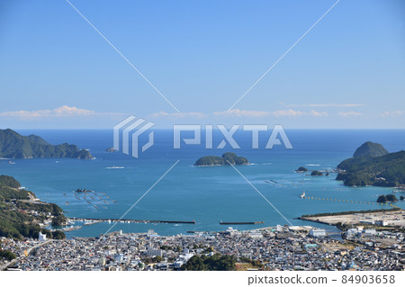 View of Owase Bay from Kaijiyama Observatory [Owase City, Mie Prefecture] 84903658