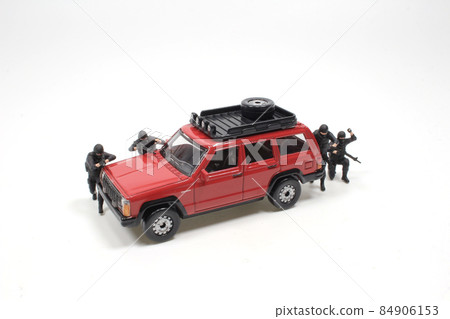 a mini figure of Specialized Police Unit a mini figure of Specialized Police Unit 84906153