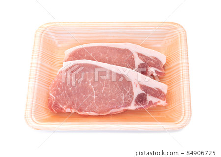 Packed pork loin [white background] 84906725