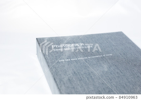 Gray album spine (photo book) 84910963