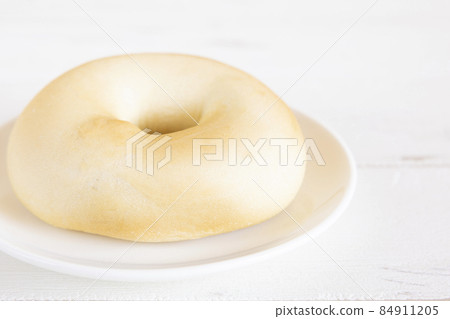 美味的普通百吉餅 84911205