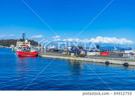 [Landscape of Kanagawa] Scenery around Kurihama Port 84912758