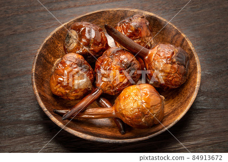 Deep-fried Kwai 84913672