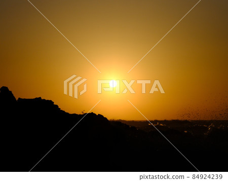 Reef of Cape Muroto and Chaoyang 84924239