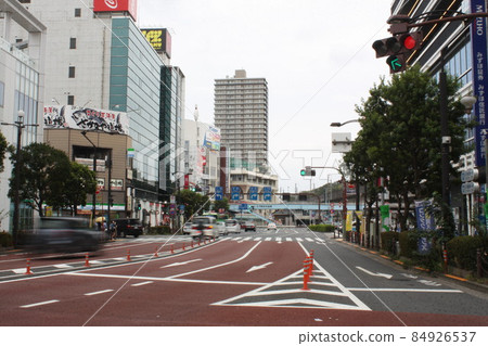 Road around JR Oji Station Road around JR Oji Station 84926537