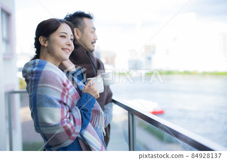 情侶河畔 情侶河畔 84928137