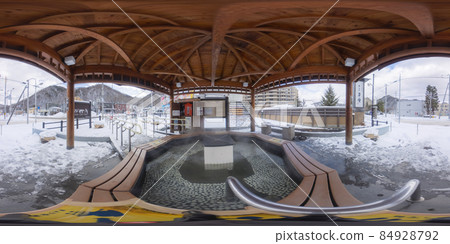 Winter Sadayamakei Onsen footbath (360 ° VR material) 84928792
