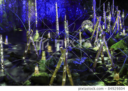 Bamboo lantern of Akame 48 Waterfalls Bamboo lantern of Akame 48 Waterfalls 84929804