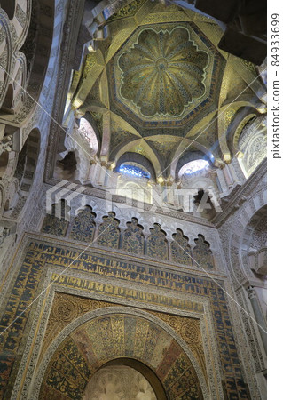 Mihrab in Mezquita 84933699