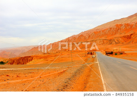 絲綢之路遊記，美麗的別色克里克千佛洞和火岩山，第2112部分 84935158