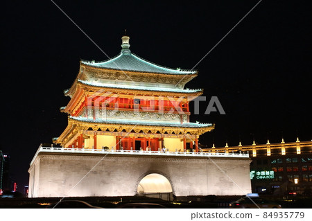 Silk Road Travelogue, Beautiful Xian Bell Tower and Drum Tower, Part 2112 84935779