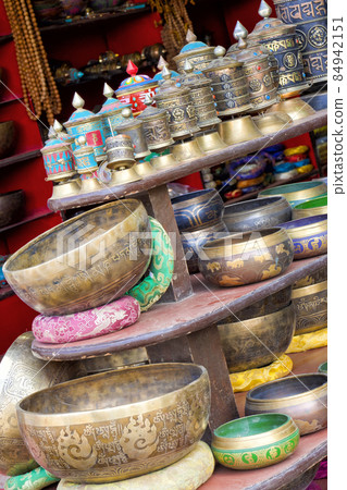 Singing Bowls, Souvenirs Shop, Kathmandu, Nepal Singing Bowls, Souvenirs Shop, Kathmandu, Nepal 84942151