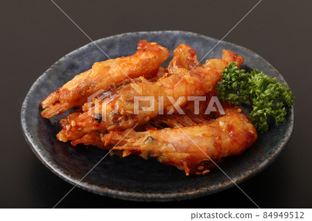Deep-fried sweet shrimp Deep-fried sweet shrimp 84949512