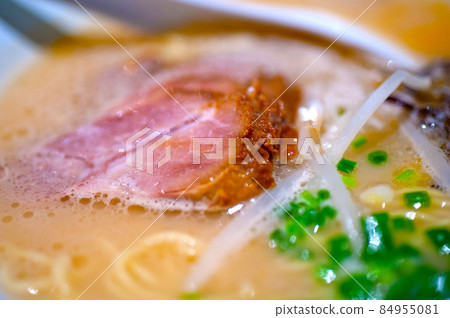 beef ramen noodles beef ramen noodles 84955081