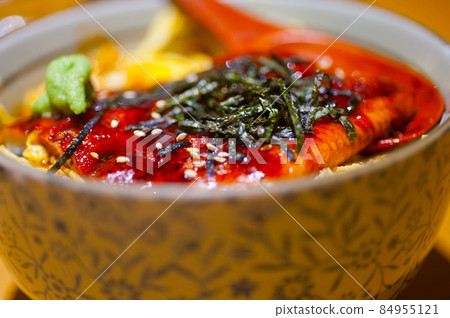 Japanese ramen noodles 84955121