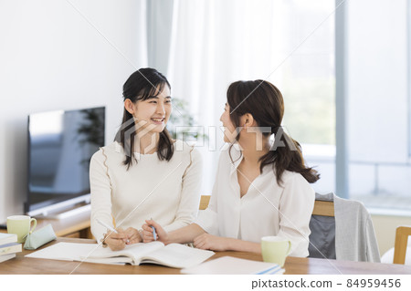 Tutor Junior high school High school student Tutor Junior high school High school student 84959456