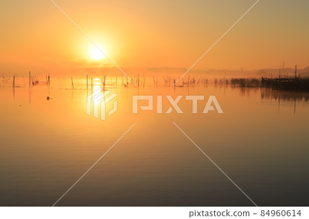 Sunrise of Seiryousanuma 84960614