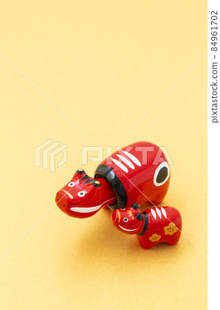 Red beko gold back 84961702