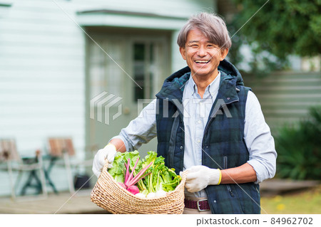 慢生活農業老人 84962702