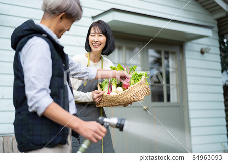 資深夫婦園藝 84963093