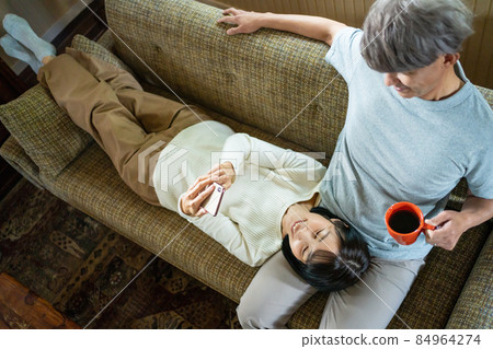 資深夫婦智能手機生活 84964274