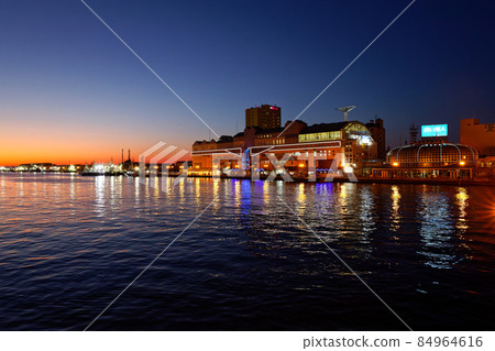 Evening view of the Kushiro River Evening view of the Kushiro River 84964616